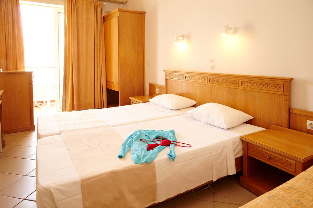 Dimitrios Adults Friendly 14 4* Resmo
